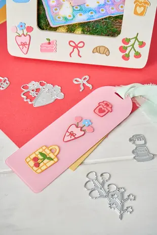 Sizzix Thinlits Die Picnic Treats (18pcs) by Letters by Shells (667202) Sizzix Thinlits Die Picnic Treats (18pcs) by Letters by Shells (667202)