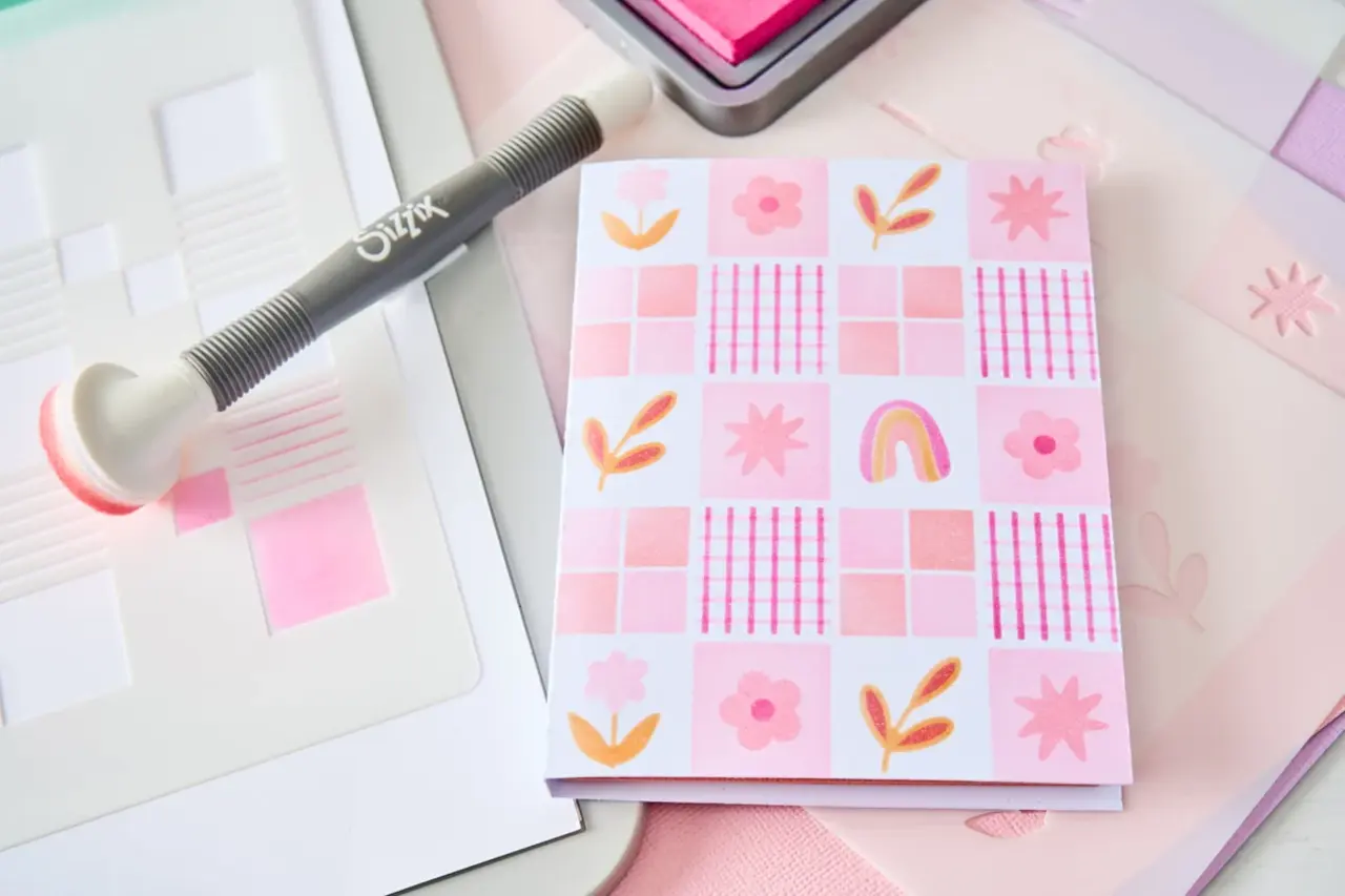 Sizzix Layered Stencils A6 Flowers & Stripe Pattern (4pcs) by Letters by Shells (667204) Sizzix Layered Stencils A6 Flowers & Stripe Pattern (4pcs) by Letters by Shells (667204)