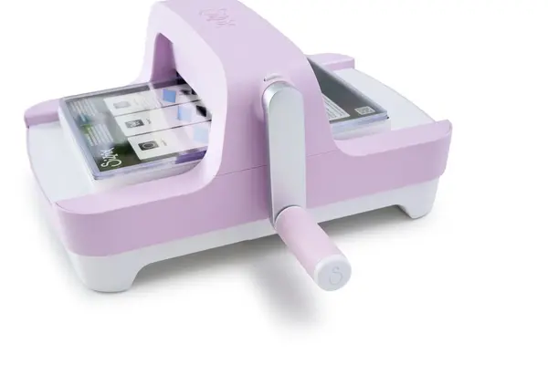 Sizzix Big Shot Machine Only Lilac (667242) + GRATIS DISNEY SNIJMAL Sizzix Big Shot Machine Only Lilac (667242) + GRATIS DISNEY SNIJMAL