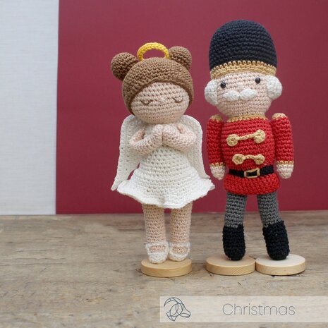 Hardicraft Annelies Angel Crochet Kit (HC-40SM123)