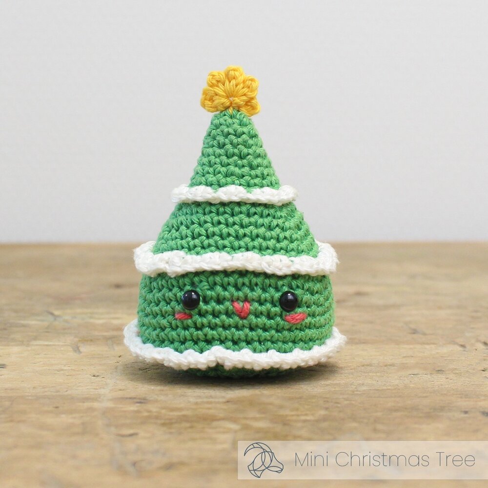 Hardicraft Mini Christmas Tree Crochet Kit (HC-40MB132)