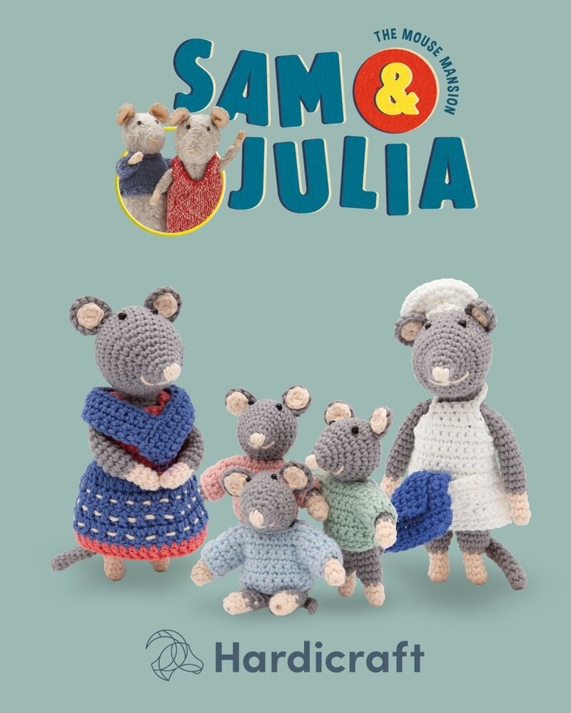 Hardicraft Sam & Julia Baker Mouse Crochet Kit (HC-43SJ005)