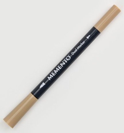 Tsukineko Memento Dual Marker Toffee Crunch (PM-805) Tsukineko Memento Dual Marker Toffee Crunch (PM-805)