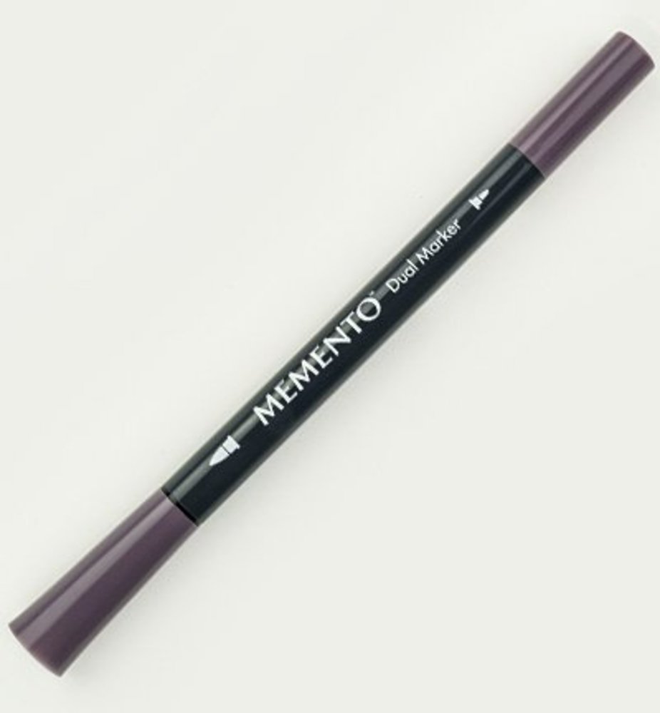 Tsukineko Memento Dual Marker Elderberry (PM-507)