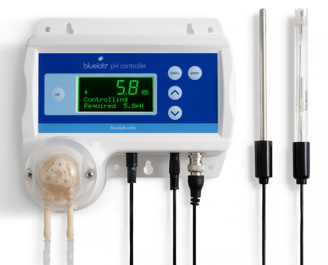 Bluelab pH Controller 24/7 complete management of your reservoir pH Bluelab pH Controller 24/7 complete management of your reservoir pH