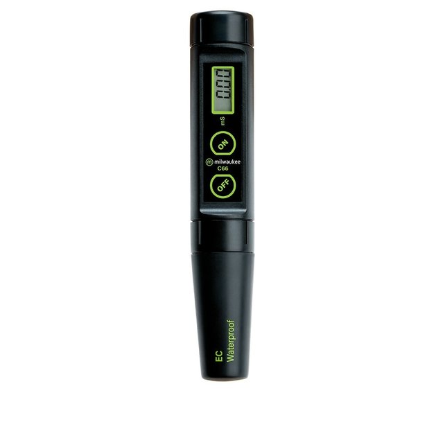 MILWAUKEE C66 WATERPROOF POCKET EC METER MILWAUKEE C66 WATERPROOF POCKET EC METER