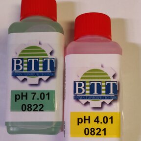 Calibration solution pH 7 and pH 4