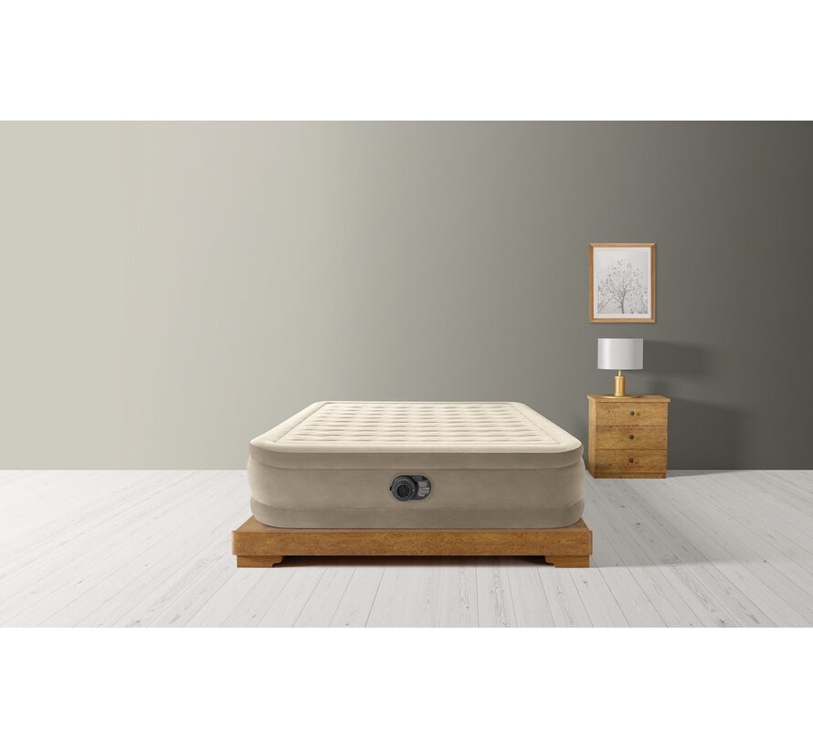 Queen Ultra Plush luchtbed 2-Persoons - Ingebouwde elektrische pomp - 203x152x46cm