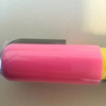ZIG Illumigraph ZIG Illumigraph PMA-510 krijtstift smal 2-6 mm fluor rose, afwasbaar met water op een niet poreuze ondergrond.