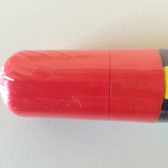 ZIG Illumigraph ZIG Illumigraph PMA-720 krijtstift  breed  7-15 mm fluor rood, afwasbaar met water op een niet poreuze ondergrond.