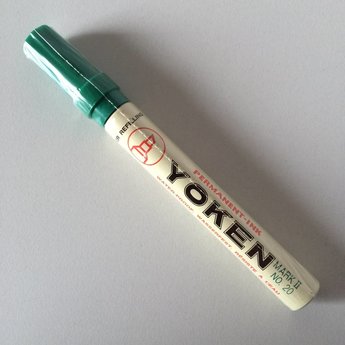 Yoken Stift Yoken No. 20 groen beitel punt, schrijft 2-5 mm. Permanent marker.