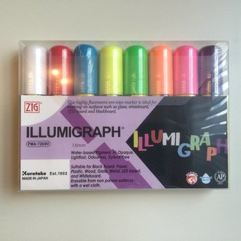 ZIG Illumigraph Krijtstift-set 7-15 mm - set bestaande uit 1 witte + 7 gekleurde , afwasbaar met water op een niet poreuze ondergrond. Dit is een samengesteld artikel voor ons, bestaande uit 7 verschillende artikelnummers. Wit - geel - oranje - rose - rood - groen - bla