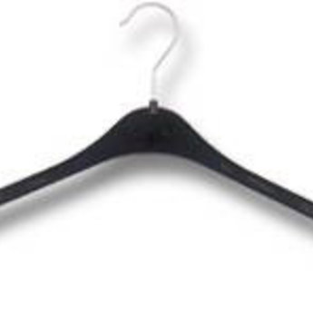Hanger zwart NA33 japon/blouses/breigoed. PDe NA is een uitermate populaire platte standaard  kleerhanger en zeer geschikt  voor uw blouses, T-shirts, truien en zelfs rokken. breedte 33cm, dikte 8mm, doosinhoud 600 stuks.