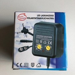 Adapter universeel 3V - 300mA - Dummycam