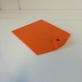 Voetplaat kunststof zwaar, is met metaalplaat verzwaard, in de kleur oranje. Gewicht van de voetplaat is 422 gram.