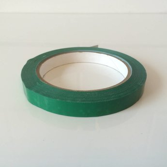 Tape groen 12mm x 66m pvc met grote kern.Geschikt voor de zakkensluiter met artikel  13240065Zolang de voorraad  strekt