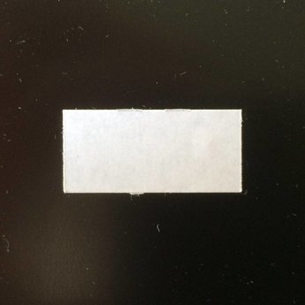 Etiket 26x12 rechthoek wit afneembaar 2slit 54.000 etiketten per doos. (36 rollen