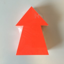 Fluor pijl 15x10 cm fluor rood  50 stuks