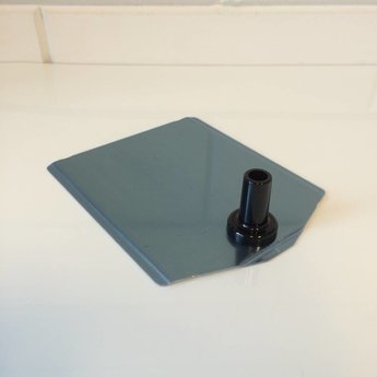Voetplaat metaal met kunststof buishouder in de kleur zwart. Gewicht van de voetplaat is 281 gram. Binnendiameter van de buishouder is 12 mm.