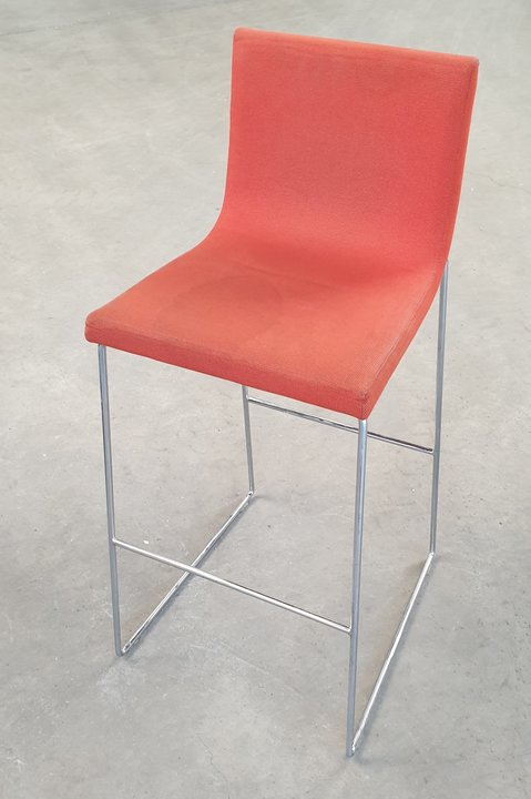 RWC | Bar stool with backrest | Orange upholstery | Sled base chrome