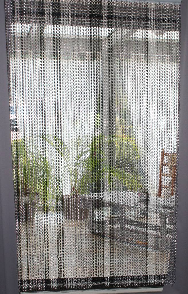 Ketting vliegengordijn Zilver / Zwart 100 x 220 cm. Ketting vliegengordijn Zilver / Zwart 100 x 220 cm.