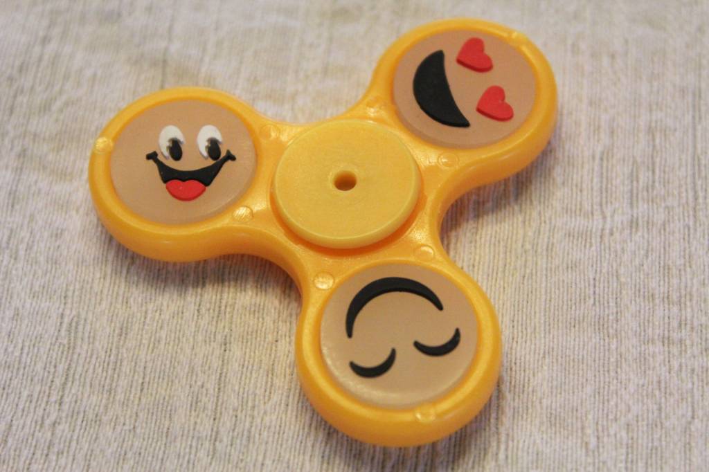 Hand spinner smiley Geel