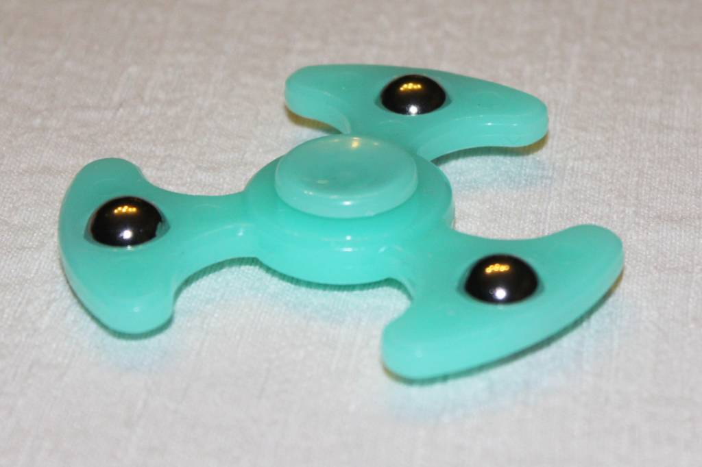 Hand spinner 3 balls Mint Hand spinner 3 balls Mint