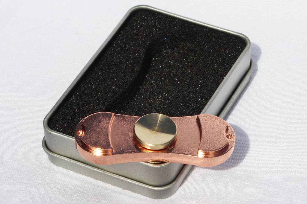 Dual-Bar Metal Hand Spinner Koper