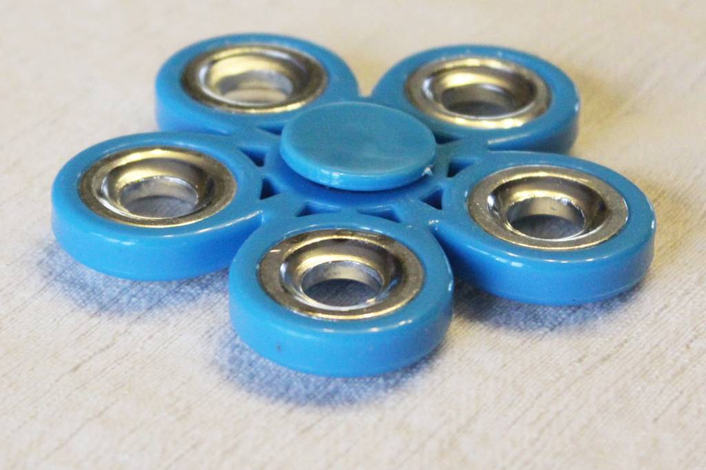 Hand spinner Bloem Metal Blauw