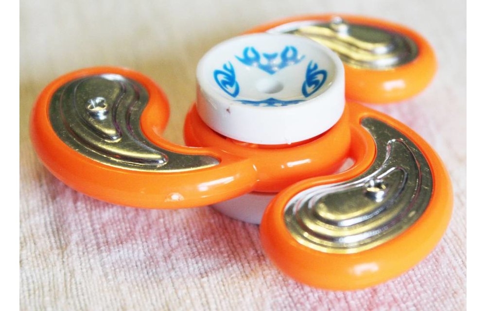 Hand spinner Metal counterweight Orange Hand spinner Metal counterweight Orange