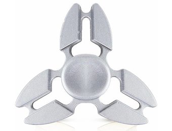 Metalen hand spinner Tri-Aluminium Zilver