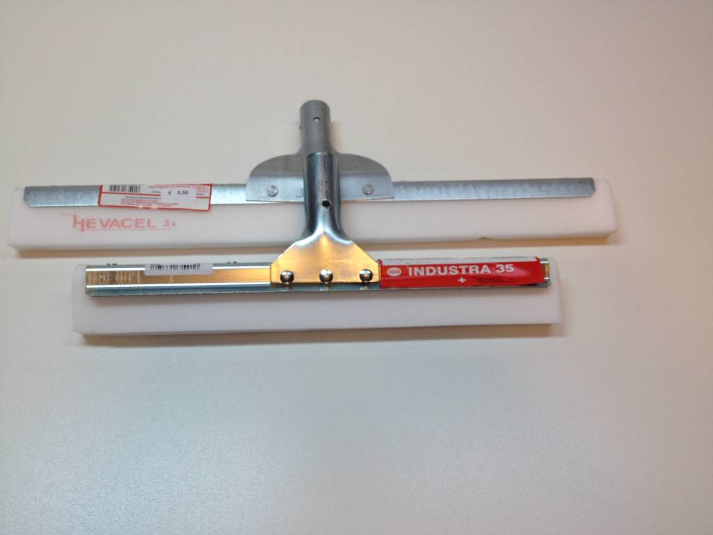 Vloer aftrekkers Industra in verschillende maten