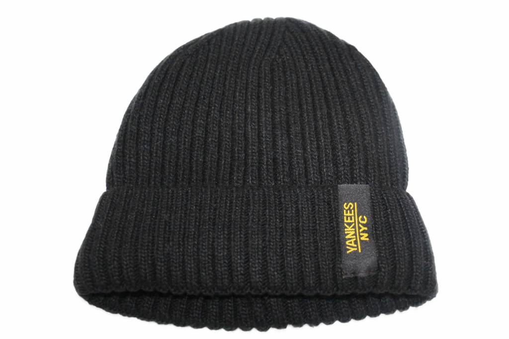 Gebreide Muts met boord NYC Zwart