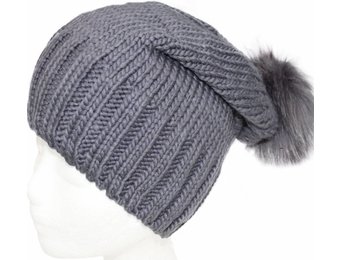 Gebreide Pomponmuts Grijs