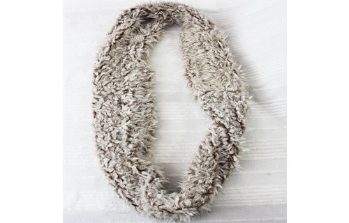 Colsjaal Imitatiebont 160 x 15 cm. Beige