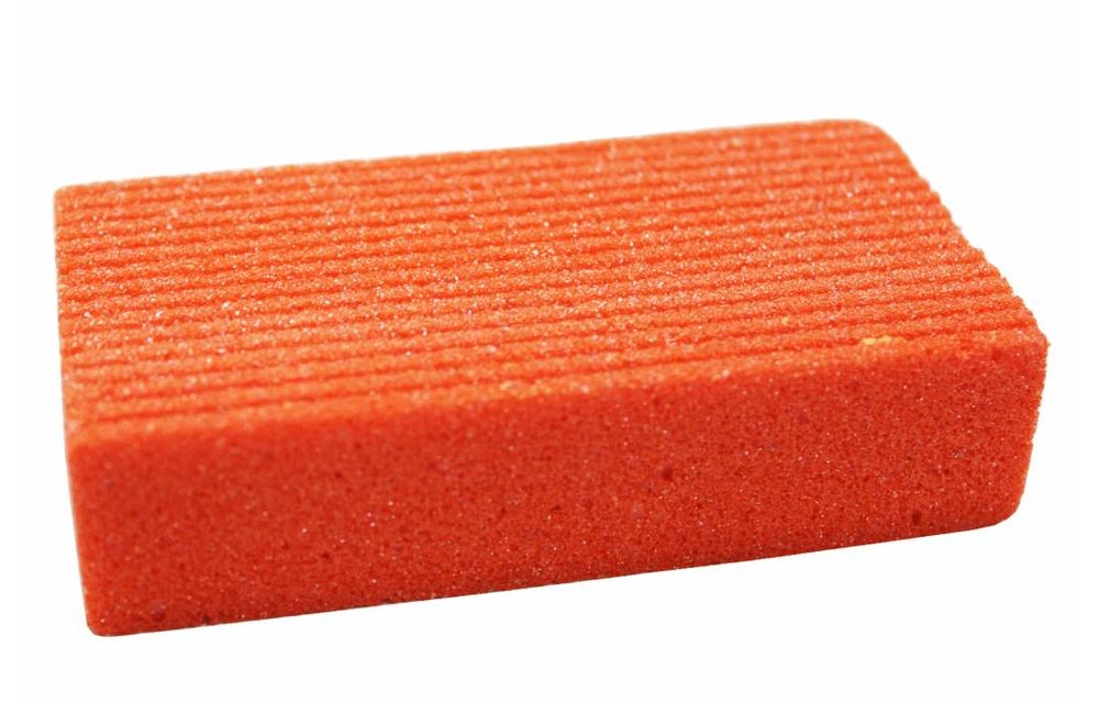 Puinsteen 10 x 5 x 2,5 cm. Puinsteen 10 x 5 x 2,5 cm.