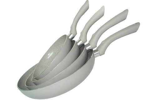 Pannenset 4-delig  Marble 20-24-28-32 cm.