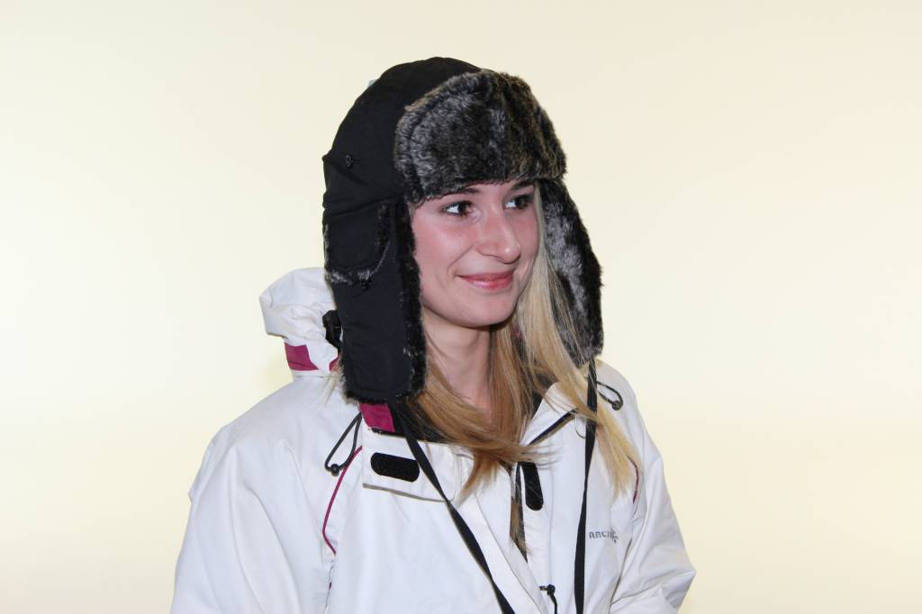 Muts Pels met oorflappen