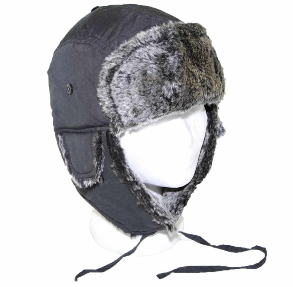 Muts Pels met oorflappen