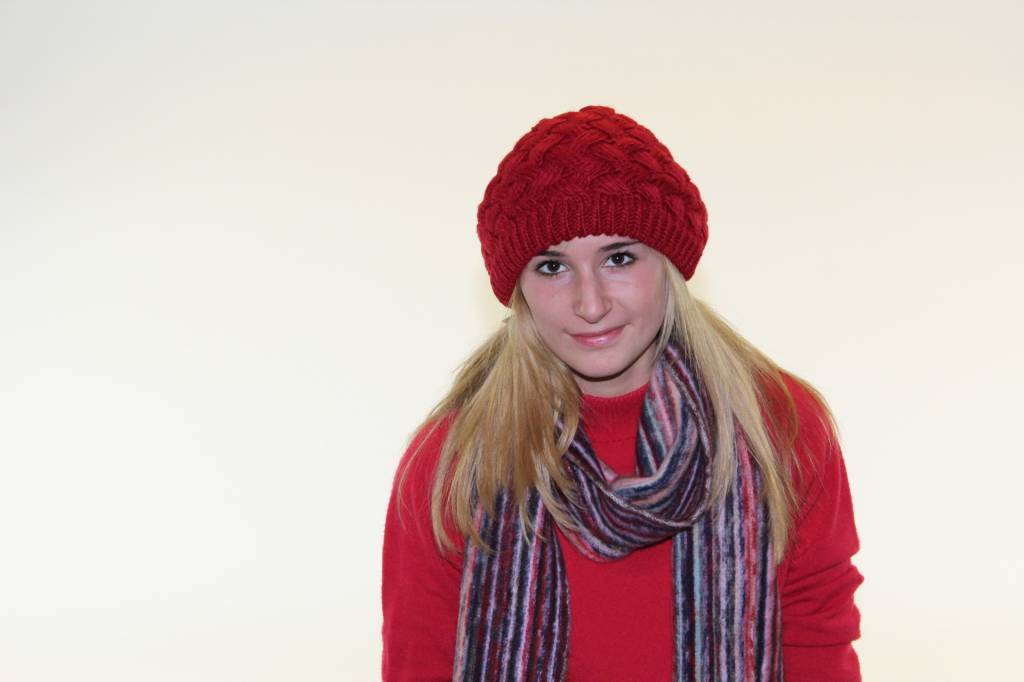 Baret Dames gebreid in verschillende Kleuren