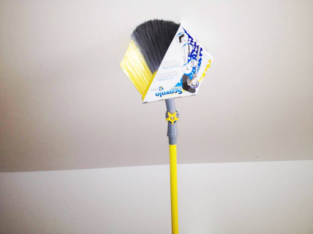 Spinnenborstel met telescoopsteel en Kniegewricht