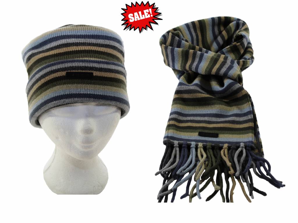 Muts gestreept in 3 verschillende maten. Muts gestreept in 3 verschillende maten.