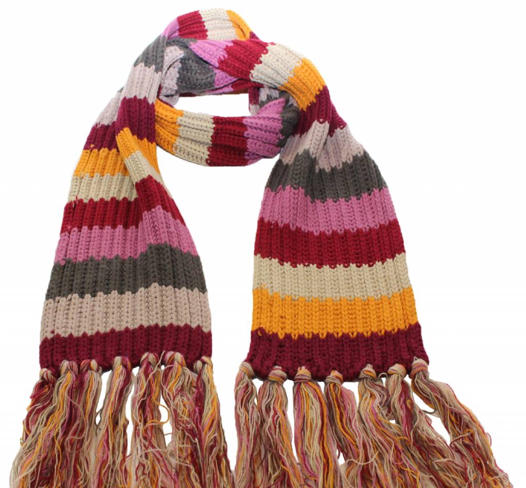 Sjaal gebreid streep met frengels 180 X 20 cm.