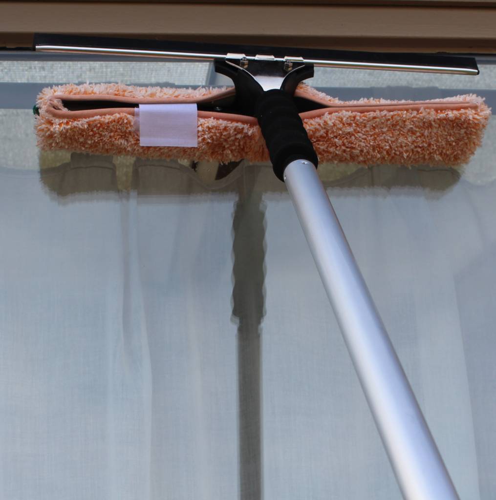 Telescoopsteel waterdoorlatend  + Professioneel Inox Combi Raamwasser 35 cm.