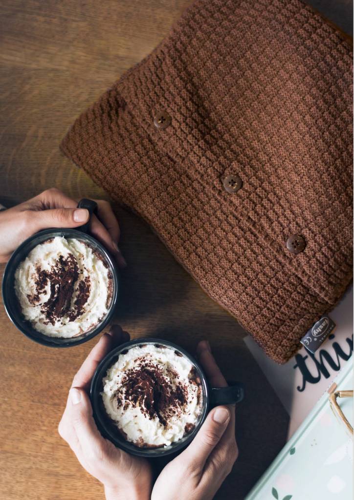 Warmwaterkruik 0,8 L. met gebreide hoes