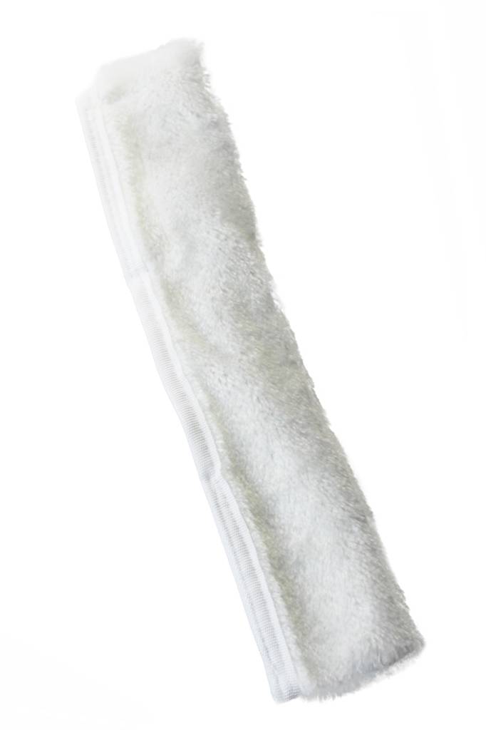 Inwashoes  30 cm.  witte vacht