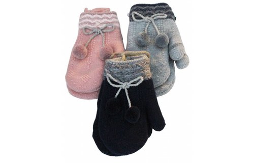 Kinderwantjes met pompons