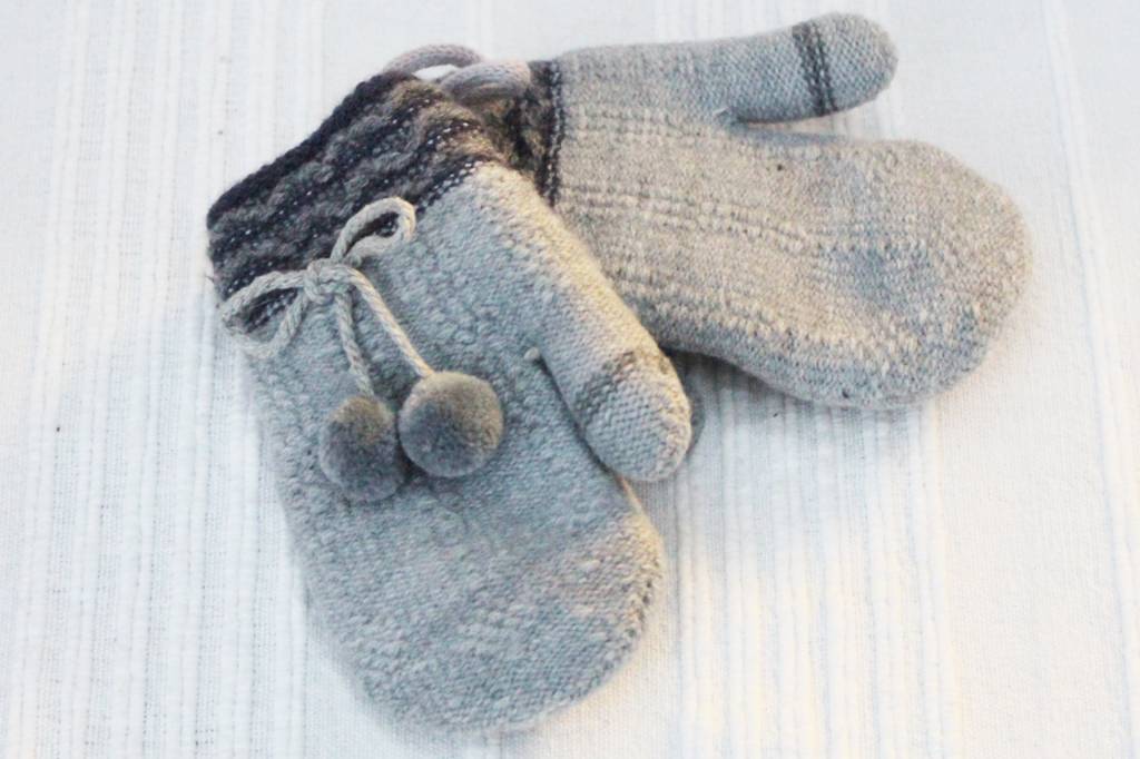 Kinderwantjes met pompons