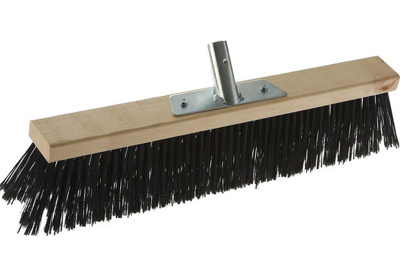 Straatbezem hout 60 cm  met steelhouder