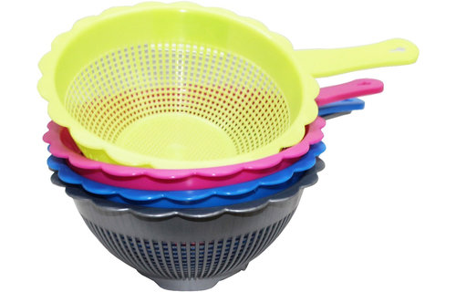 Vergiet pvc met handvat - 25 cm.  -  diverse kleuren